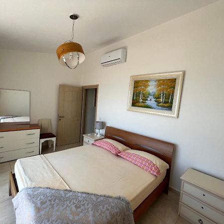 Apartments Wonderful Bay Саранда Екстер'єр фото