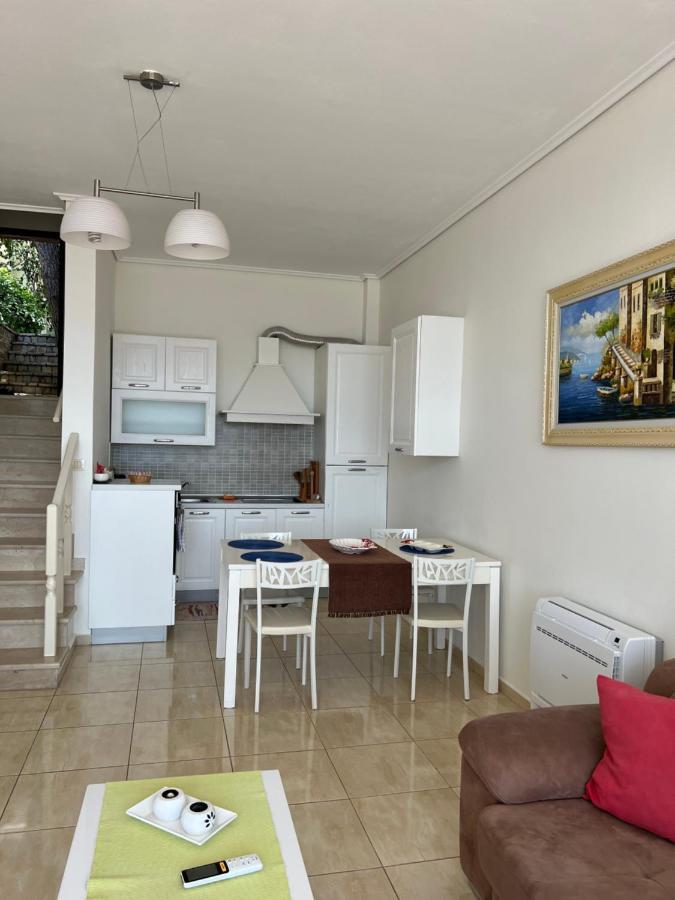 Apartments Wonderful Bay Саранда Екстер'єр фото