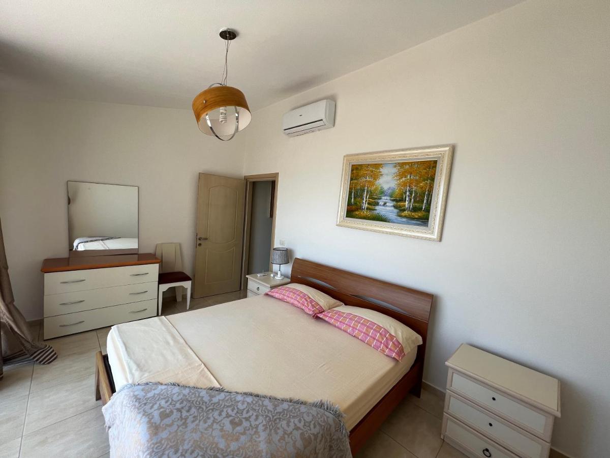 Apartments Wonderful Bay Саранда Екстер'єр фото