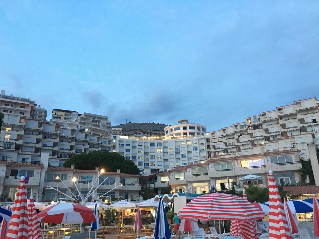 Apartments Wonderful Bay Саранда Екстер'єр фото