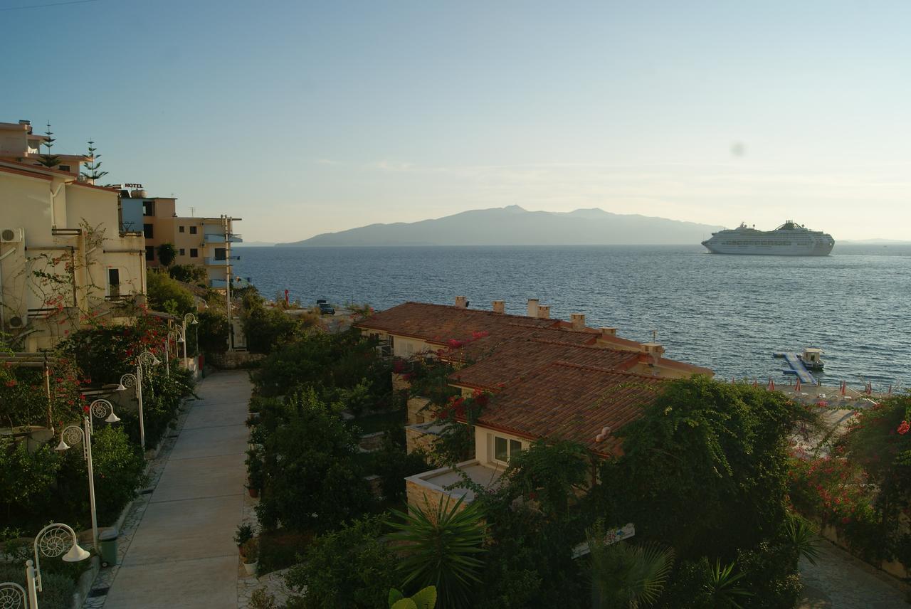 Apartments Wonderful Bay Саранда Екстер'єр фото
